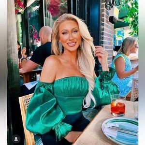 Revolve x Lovers & Friends Green Top 💚